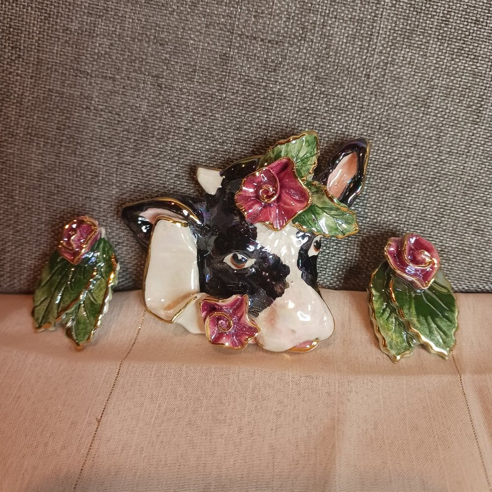 Vintage Fitz and Floyd Cow Brooch and Earring Set